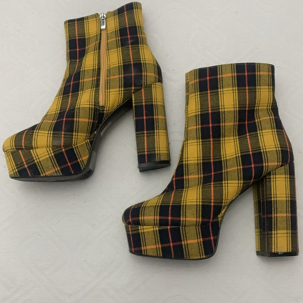 Plaid boots